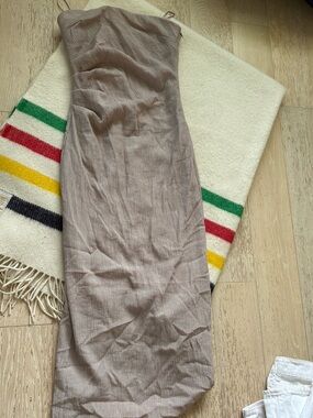 Dynamite Taupe Strapless Maxi Skirt
